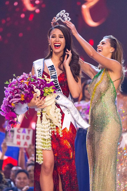 Catriona Gray of the Philippines is crowned Miss Universe 2018 by outgoing Miss Universe, Demi-Leigh Nel-Peters of South Africa
