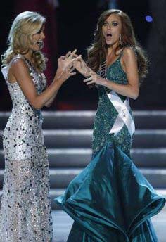 Alyssa Campanella reacts to winning Miss USA