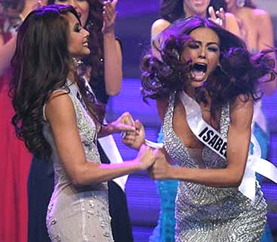 Brenda Jimenez and Kristhielee Caride